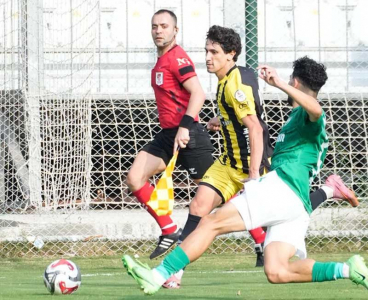 Adana 01 FK, Muğla'yı 2-1'le geçti