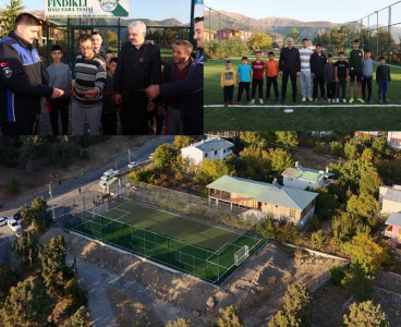 Başkan Avan Fındıklı Mahallesinde Halı Saha Açılışı Yaptı
