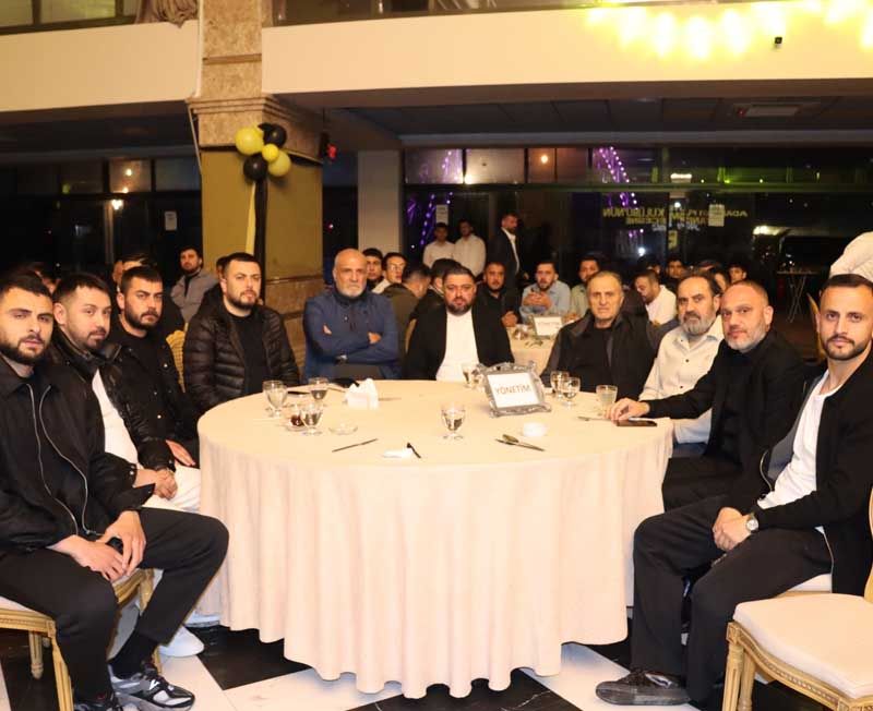 Adana 01 FK yardımlaşma gecesine yoğun ilgi