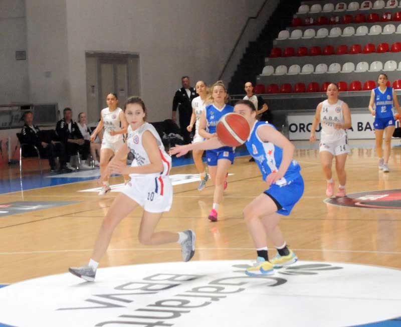 Adana Büyükşehir, Antalya Büyükşehir önünde zorlanmadı: 78-51