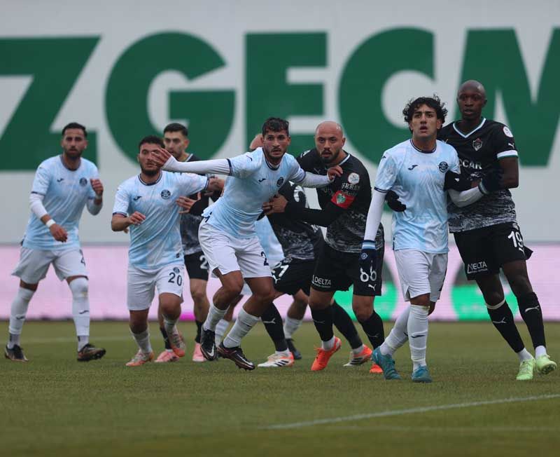 Adana Demirspor, Iğdır'a 4-1 kaybetti