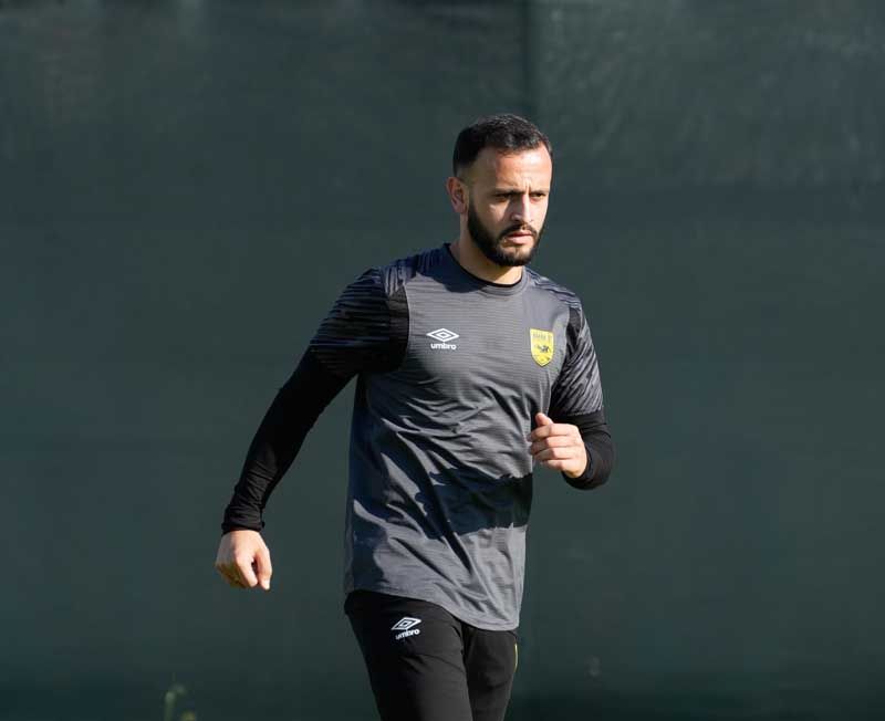 Adana 01 FK Kaptanı Mehmet Alp Kurt'tan taraftara mesaj