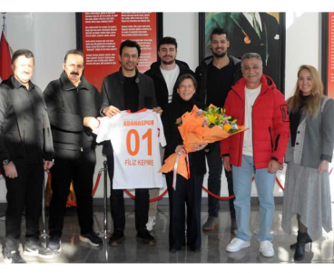 1954 Adanaspor'dan İstanbul Lider Koleji'ne ziyaret