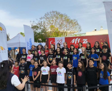 23 Nisan Şenlikleri M1 Adana Avm'de kutlandı