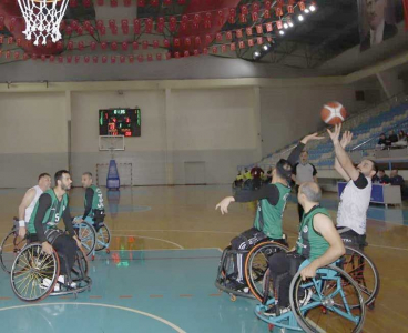 Beta Enerji Adana Engelliler evinde Malatya’ya kaybetti 64-55