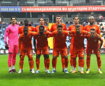 Adanaspor, Çorum'a kendi sahasında kaybetti:3-0