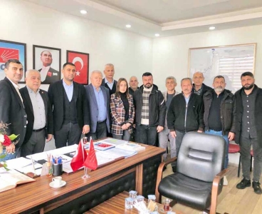 Memleket Partisi’nden istifa eden Sait Doğan ve ekibi CHP’ye katıldı
