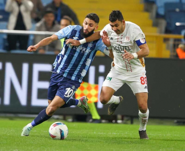 Demirspor, sahasında Antalyaspor'a geçit vermedi:2-1