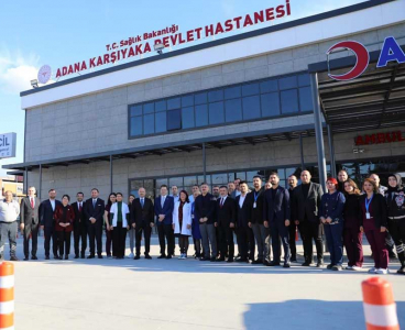 Yerebakan ve Nacar hastaları ziyaret etti
