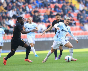 Demirspor, Kayseri'de galibiyeti koruyamadı:2-2