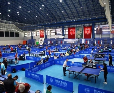 Uluslar arası Veteranlar Masa Tenisi Turnuvası Adana'nın Markası Oldu