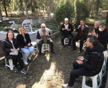 Merhum Nihat Geven Kabri Başında Anıldı