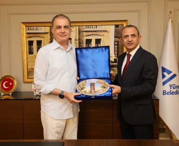 ÖMER ÇELİK’TEN YÜREĞİR BELEDİYE BAŞKAN VEKİLİ TARIK ÖZÜNAL’A ZİYARET