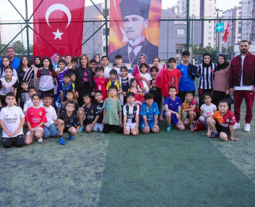 Oya Tekin sporcu aileleriyle bir araya geldi