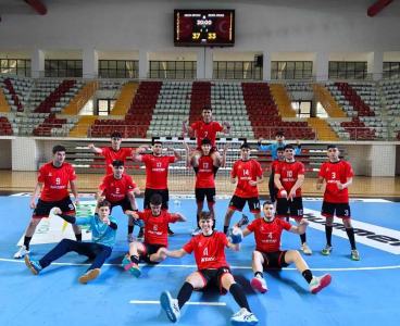 Seyhan Belediyespor Yıldız Hentbol Takımı Çeyrek Finali garantiledi