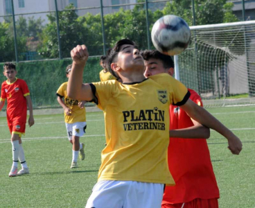 Adana 01 FK, Emekspor'u yendi yarı finale yükseldi