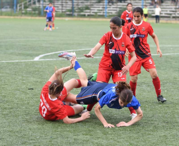 Adana Dostlar Spor, Tarsus Gençlerbirliği'nden 3 puanı 3 golle aldı