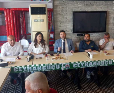 Ceyhangücü Başkanı Kadir Gül, yönetim kurulunu tanıttı