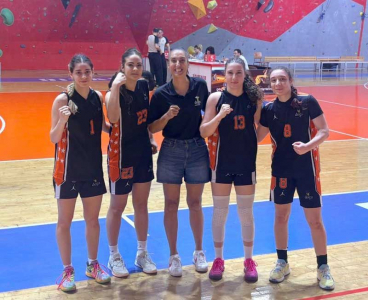 Büyükşehir Destekli 3x3 Doğa Koleji Kız Basketbol Takımı Yarı Finalde