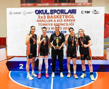 Büyükşehir Destekli 3x3 Doğa Koleji Kız Basketbol takımı Türkiye 3.'sü oldu
