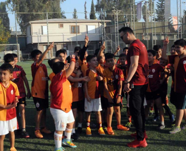 Kadir Yıldız Adana Galatasaray Futbol Okulları'nın hedeflerini anlattı