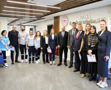 Halil Nacar’dan Evde Sağlık Ekibine takdir