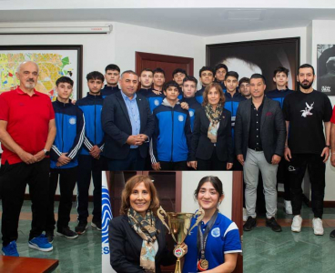 Şampiyonlar'dan Başkan Oya Tekin'e ziyaret