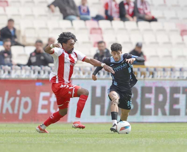 Demirspor, Sivas'a farklı kaybetti: 5-1