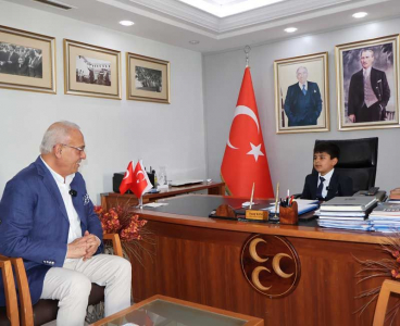 Başkan Yusuf Kanlı’dan 23 Nisan jesti